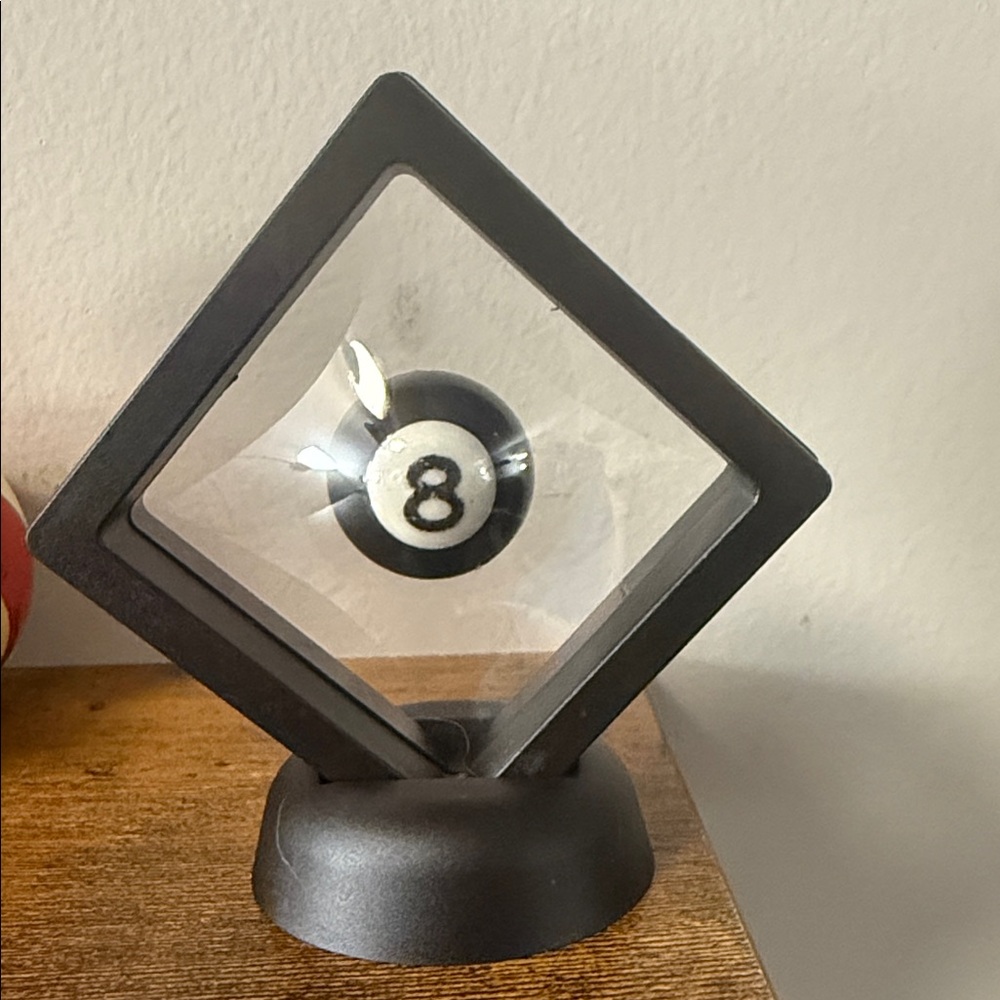 Black 8 Ball Display Case